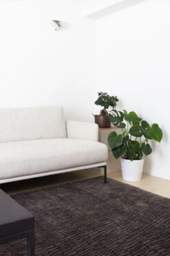 Ketju Teppich, Graphitgrau - Braun -Heimtextilien 1 6 8 3interiorKetju Charcoal Brown