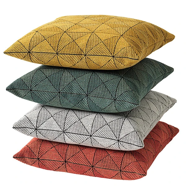 Muuto Tile Kissen, Gelb 4 Muuto Tile Kissen, Gelb – Bild 2