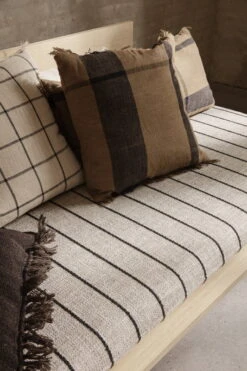 Ferm LIVING Dry Kissen, 40 X 90 Cm, Zuckertangbraun – Schwarz -Heimtextilien 21 c 0497