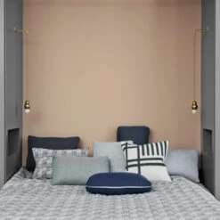 Ferm LIVING Kelim Kissen, Black Lines 9 Ferm LIVING Kelim Kissen, Black Lines -Heimtextilien 372FermLiving iso