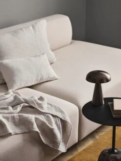 &Tradition Collect Bouclé SC30 Kissen, 50 X 80 Cm, Schiefer -Heimtextilien ATD Retail 2020 Develius EV1 EV7 Lato LN8 Como SC53 The Moor AP7 Linen Cushion Boucle Cushion Woolen Blanket SC34