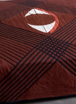 &Tradition The Eye AP9 Tagesdecke, 240 X 260 Cm, Brown Earth 10 &Tradition The Eye AP9 Tagesdecke, 240 X 260 Cm, Brown Earth -Heimtextilien ATD Retail 2021 The Eye AP9