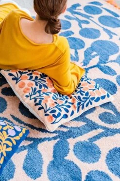 Terttu Teppich, Beige -Heimtextilien Finarte AW19 collection Terttu 1 photo Suvi Kes l inen