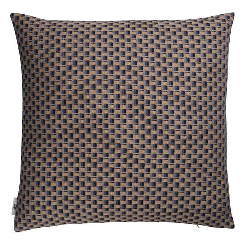 Isak Kissen, 60 X 60 Cm, Far Away Blue 3 Isak Kissen, 60 X 60 Cm, Far Away Blue