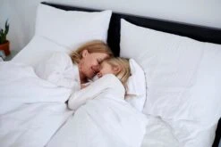 Syli Daunenbettdecke, 150 X 210 Cm, Mittelwarm -Heimtextilien Joutsen Syli people 1 medres jpg 5