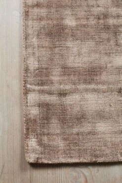 Karma Teppich, Nougatbraun -Heimtextilien Karma Nougat pack 02 role