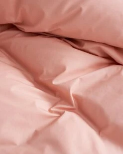 Pure Poplin Bettbezug, Pfirsichrosa 10 Pure Poplin Bettbezug, Pfirsichrosa -Heimtextilien MAGNIBERG DUVET PURE POPLIN PEACH 0263