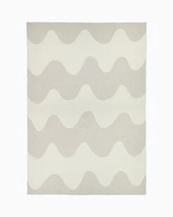 Marimekko Lokki Decke, Weiß – Beige 7 Marimekko Lokki Decke, Weiß – Beige -Heimtextilien MM 211 lokki neulottu huopa 130x180 070883 183 FR2