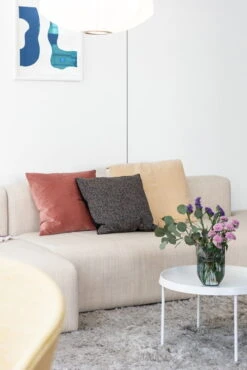 Hay Shaggy Teppich, Warmgrau -Heimtextilien Mags 3 seater comb 5 Remix 223 Tulou Coffee Table off white