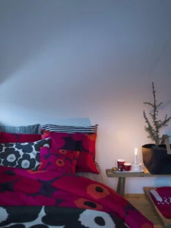 Marimekko Überwurf Unikko, Weiß - Schwarz -Heimtextilien Marimekko Joulu2017 010