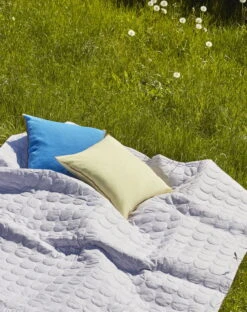 Hay Outline Kissen, 50 X 50 Cm, Zitronensorbet 11 Hay Outline Kissen, 50 X 50 Cm, Zitronensorbet -Heimtextilien Mega Dot lavender Outline Cushion vivid blue Outline Cushion lemon sorbet 1