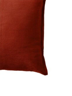 Menu Mimoides Kissen, 60 × 60 cm, Sienarot -Heimtextilien Mimoides Pillow 40x40 Burnt Sienna 2 VS