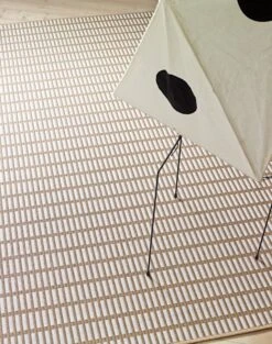 New York Teppich, Natur – Weiß -Heimtextilien New York 11851 col natural white narrow cotton edging and backing paper yarn interior woodnotes