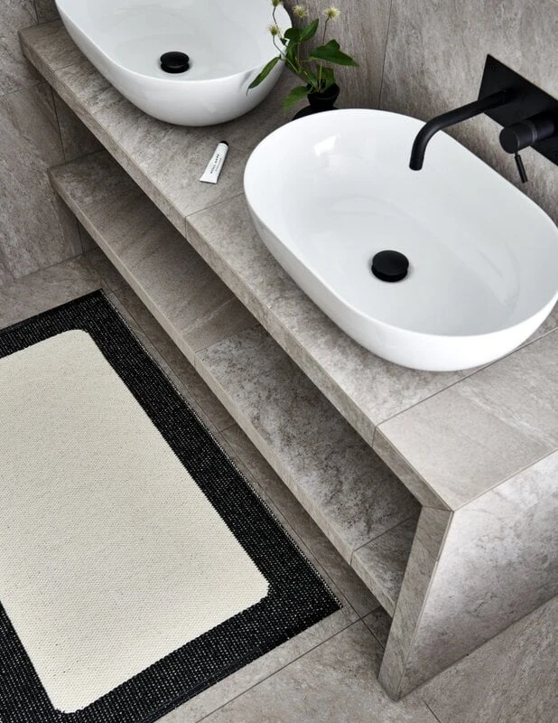 Ilda Teppich, 70 x 120 cm, Schwarz – Vanille 7 Ilda Teppich, 70 x 120 cm, Schwarz – Vanille – Bild 5