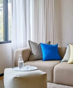 Hay Outline Kissen, 50 X 50 Cm, Zitronensorbet 12 Hay Outline Kissen, 50 X 50 Cm, Zitronensorbet -Heimtextilien Pouf warm grey Mags 3 Seater comb 1 Hallingdal 220 Plica Sprinkle cream Outline Cushion vivid blue Ellipse Tray light grey 1