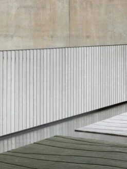 Rock Teppich, Hellgrau -Heimtextilien RootsLiving Rock Mud Grey interior web 1