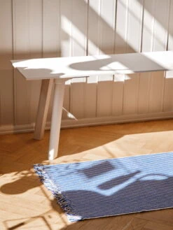 Hay Stripes And Stripes Teppich, 60 X 200 Cm, Bluebell Ripple 12 Hay Stripes And Stripes Teppich, 60 X 200 Cm, Bluebell Ripple -Heimtextilien Stripes and Stripes bluebell ripple CPH Deux 215 Bench pearl white