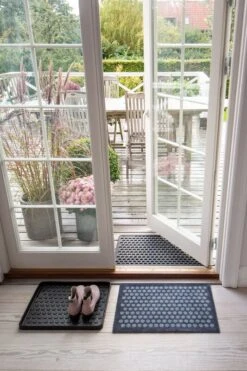 Dot Fußmatte, 60 x 90 cm, Schwarz 13 Dot Fußmatte, 60 x 90 cm, Schwarz -Heimtextilien TICA doormat graphic 00509 60x90 57555005096 l