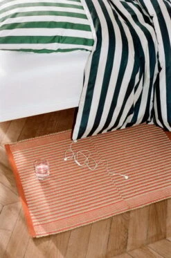 Hay Tapis Teppich, Rot 10 Hay Tapis Teppich, Rot -Heimtextilien Tapis Mat red Ete Duvet Cover midnight blue and light grey Ete Pillow Case dark green