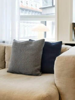 Hay Texture Kissen, Grau -Heimtextilien Texture Cushion grey Texture Cushion dark blue 01