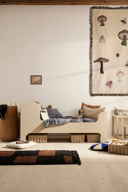 Ferm LIVING Mara Knüpfteppich, S, Schwarz - Schokoladenbraun 6 Ferm LIVING Mara Knüpfteppich, S, Schwarz - Schokoladenbraun – Bild 4