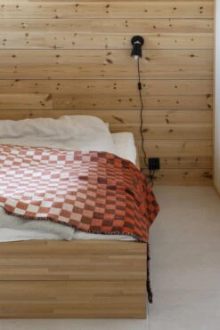 Shakki Decke, Grün - Rot - Weiß 11 Shakki Decke, Grün - Rot - Weiß -Heimtextilien lapuankankurit shakki blanket green red white 1 2