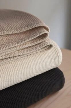 Alma Bettdecke 160 X 260 Cm, Lavagrau -Heimtextilien low almapino2 1