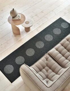 Vera 2.0 Teppich, 70 X 200 Cm, Schwarz -Heimtextilien pappelina vera2 black livingroom creative 1