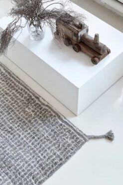 Grid Teppich, Weiß - Hellgrau 13 Grid Teppich, Weiß - Hellgrau -Heimtextilien wn grid 4427