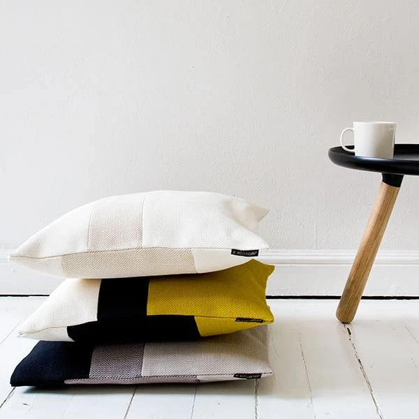 Rest Kissenbezug, Steingrau/weiß 5 Rest Kissenbezug, Steingrau/weiß – Bild 3